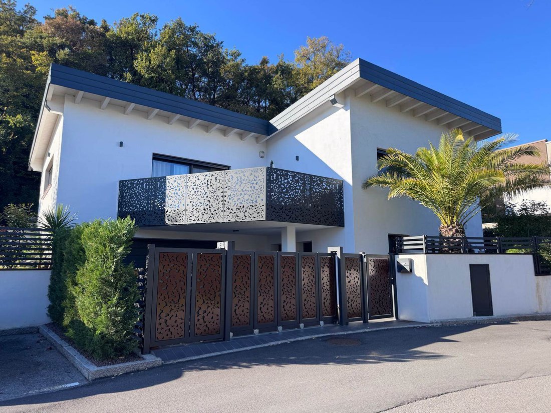 Villa in Hügelzone, Padenghe am Gardasee, Lombardei 1 - 16792539