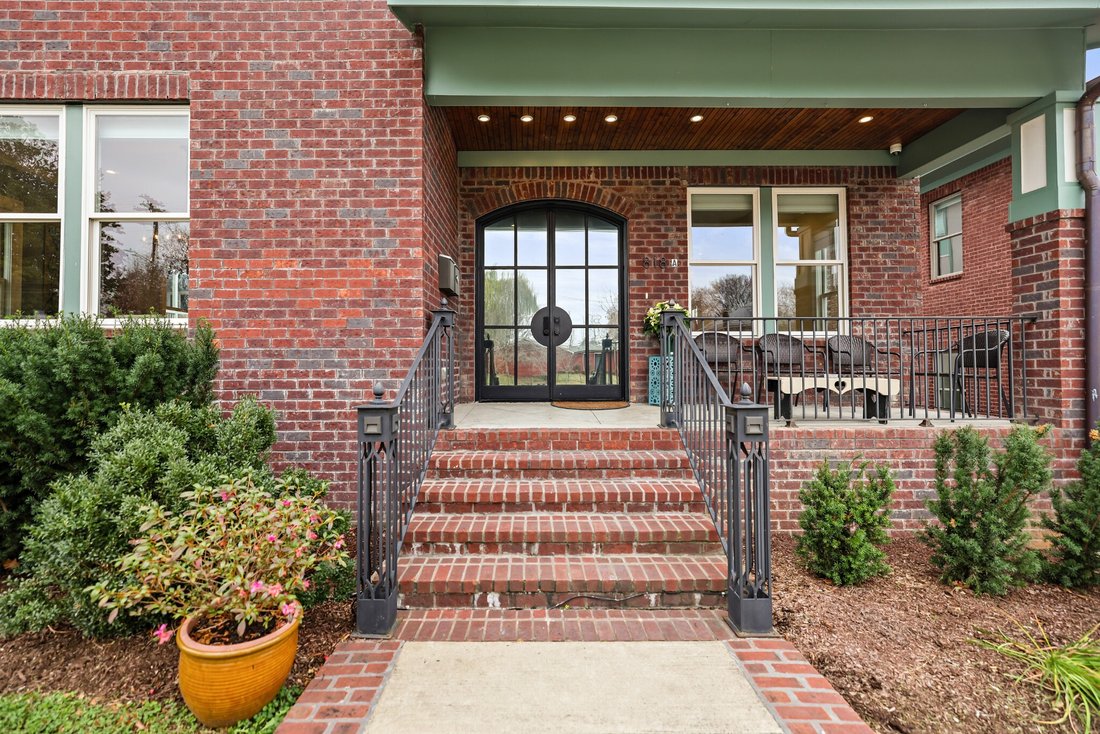 Co Op in Nashville, Tennessee, United States 3 - 16790987