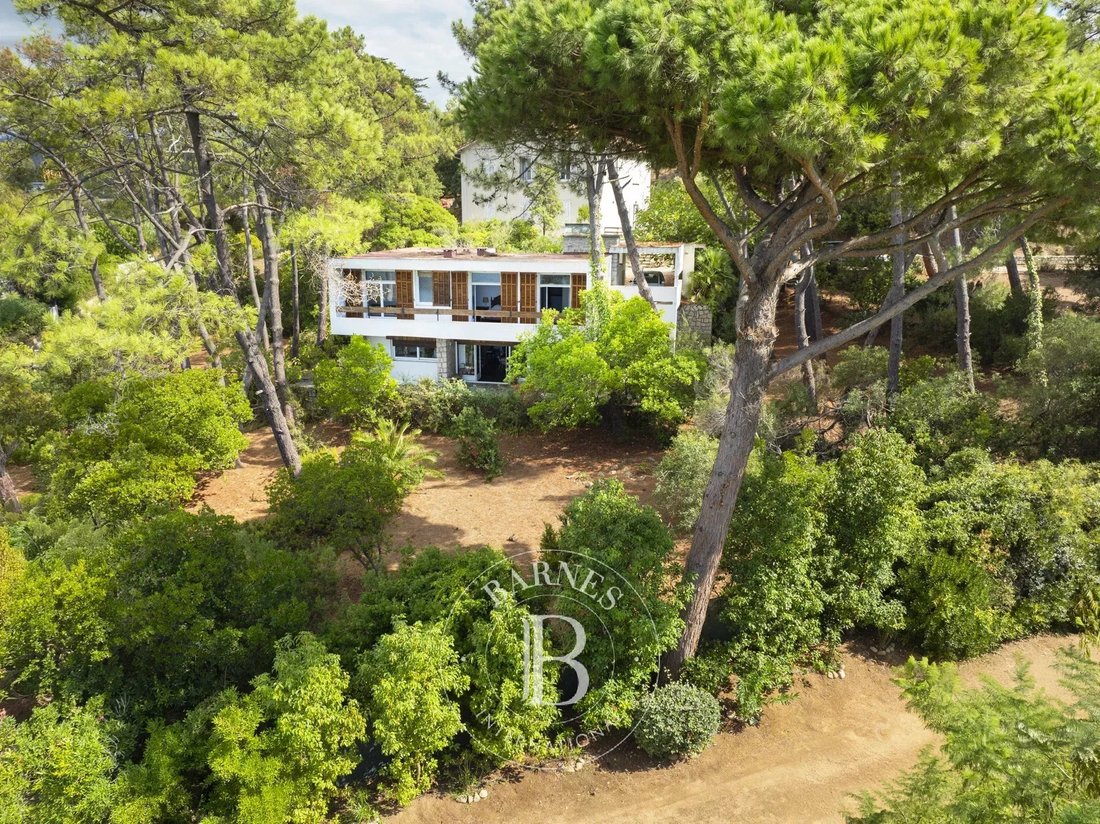 Villa in France 2 - 16272433