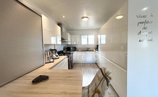 Castle for Sale in Mauguio, Occitanie, France