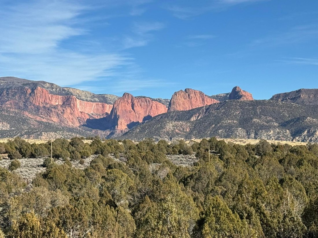 House in New Harmony, Utah, United States 2 - 16788007