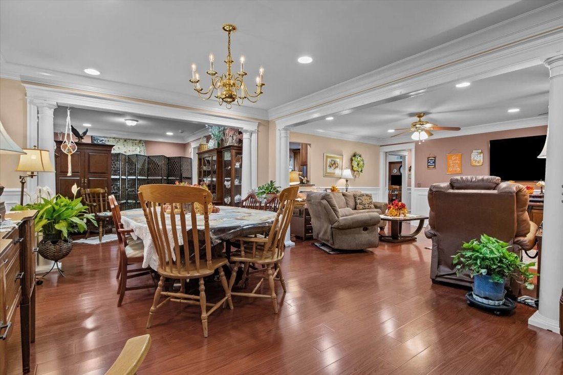 House in Dickson, Tennessee, United States 5 - 16788975