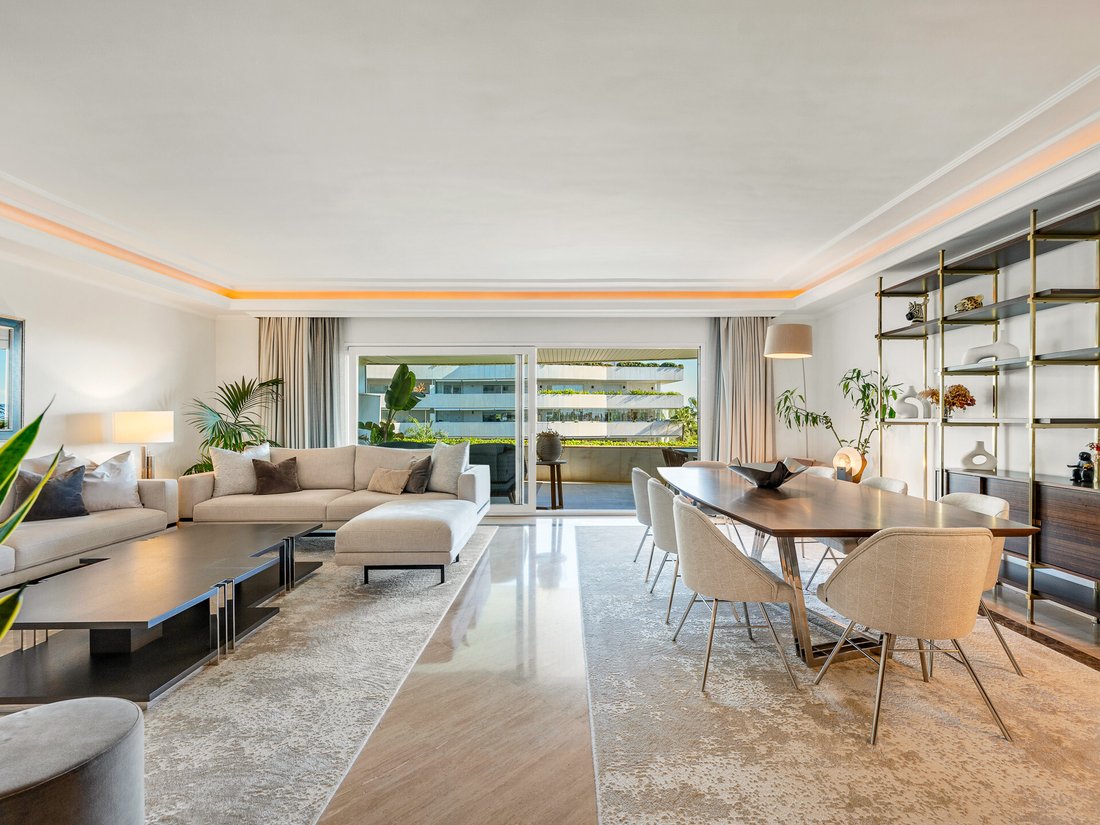 Apartment in Puerto Banus, Marbella, Spain 4 - 16786452