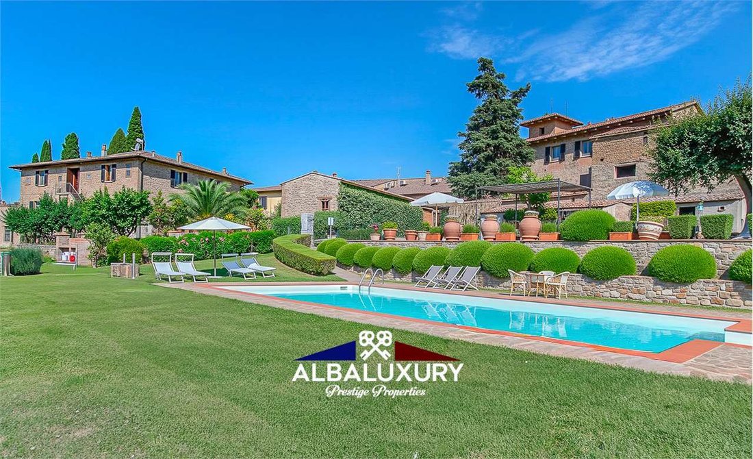 Villa in Center, Greve in Chianti, Tuscany 1 - 16786868