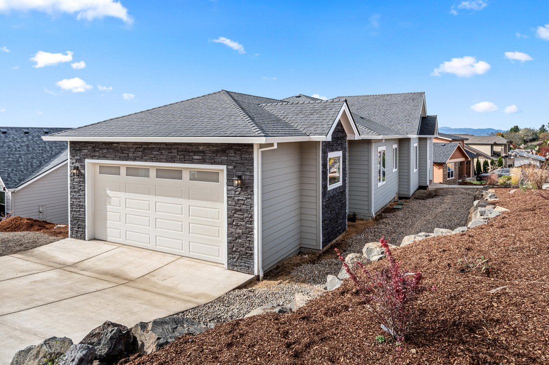 House in Medford, Oregon, United States 4 - 16787455
