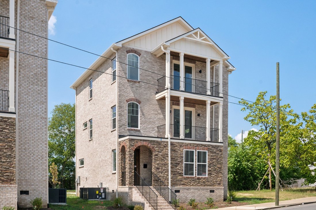 Co Op in Nashville, Tennessee, United States 1 - 16789649