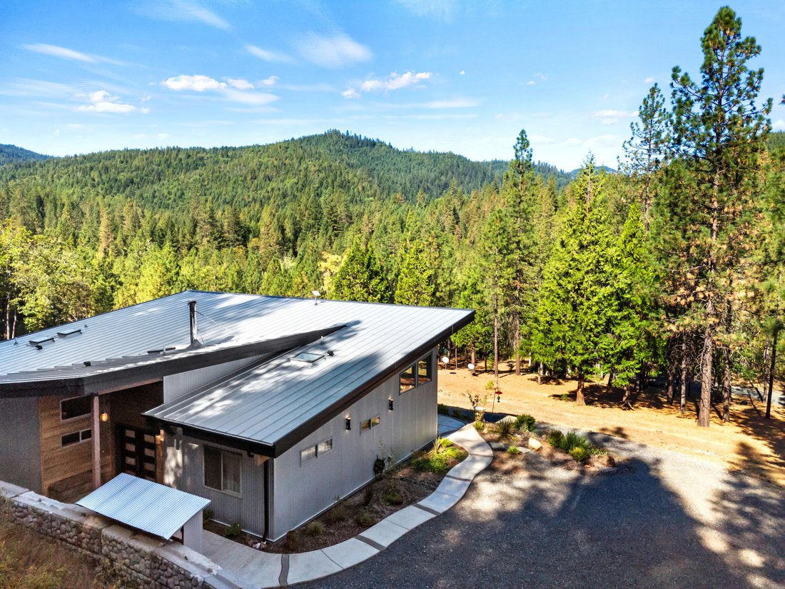House in White City, Oregon, United States 3 - 16787521