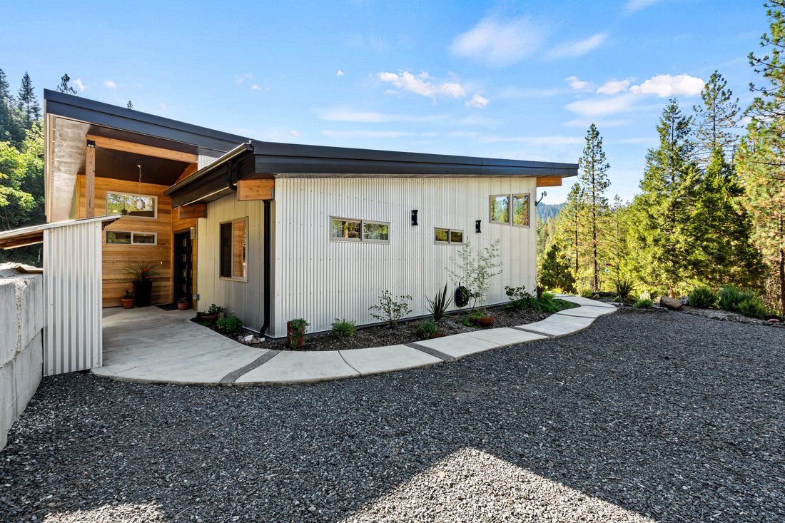 House in White City, Oregon, United States 4 - 16787521