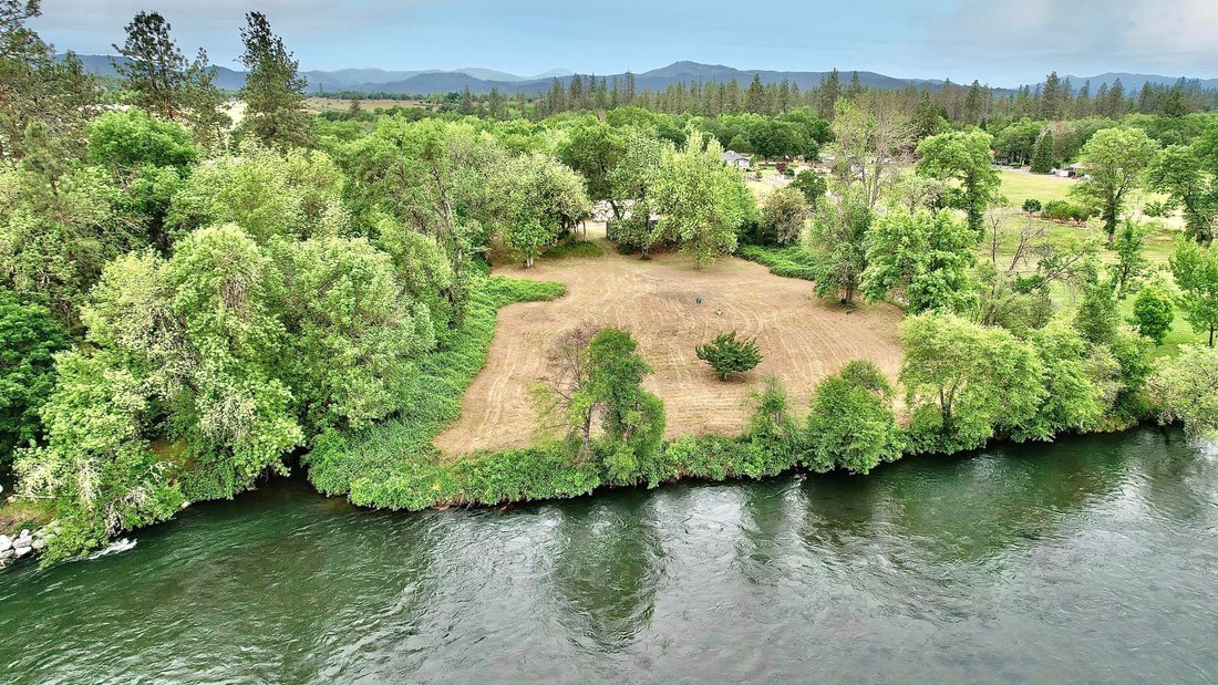 House in White City, Oregon, United States 4 - 16787290