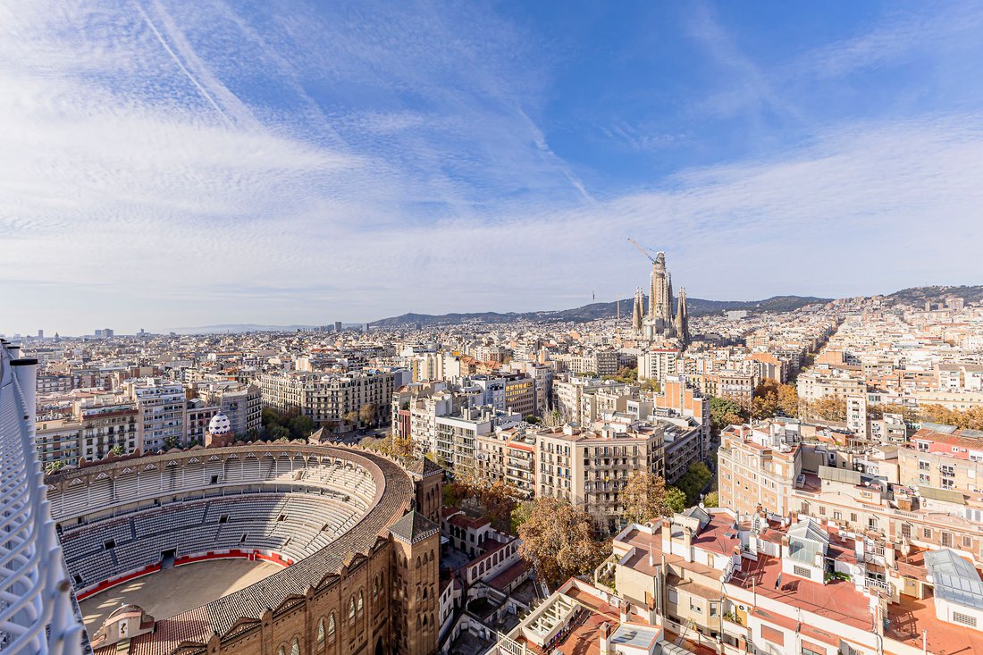 Apartment in Eixample, Barcelona, Spain 2 - 16614159