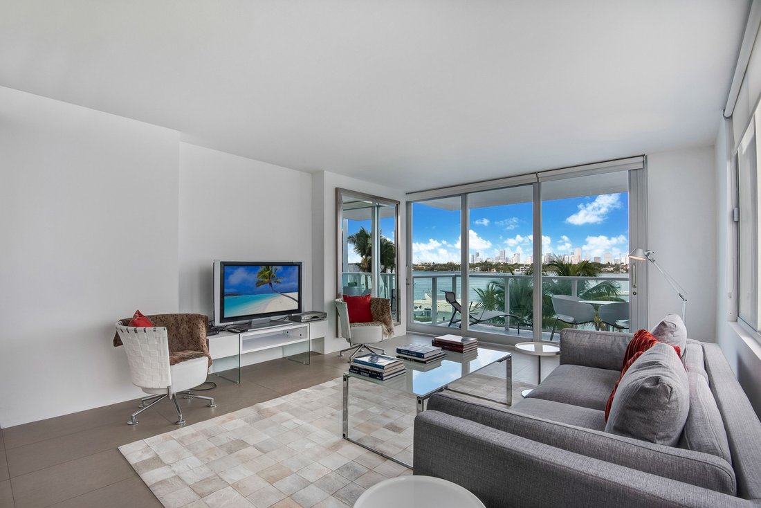 Condo in Miami Beach, Florida, United States 1 - 16792313