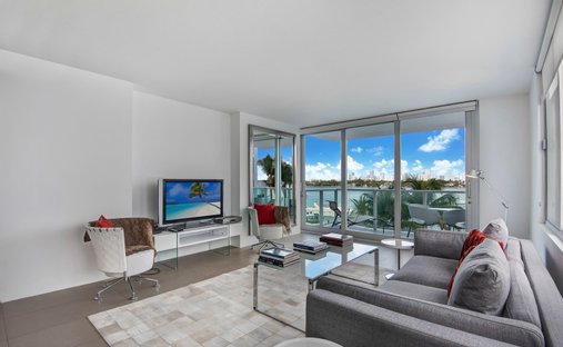 Condo in Miami Beach, Florida, United States 1