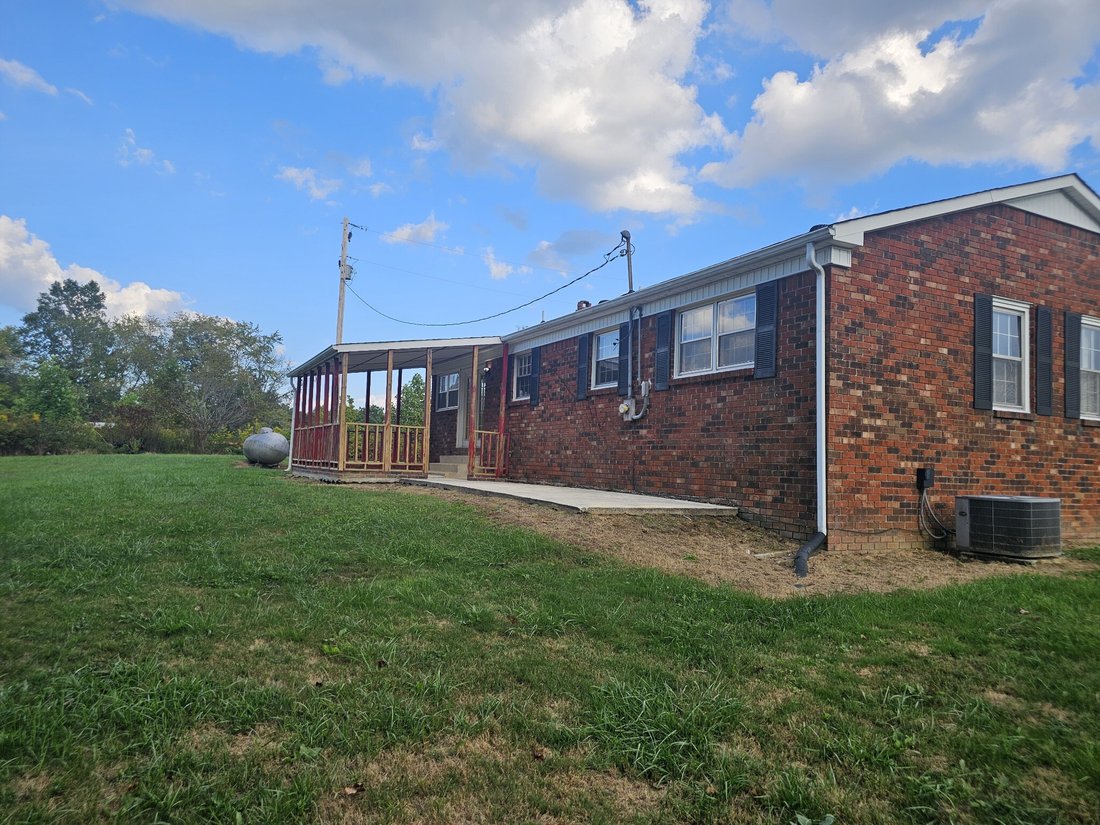 House in Palmer, Tennessee, United States 5 - 16790998