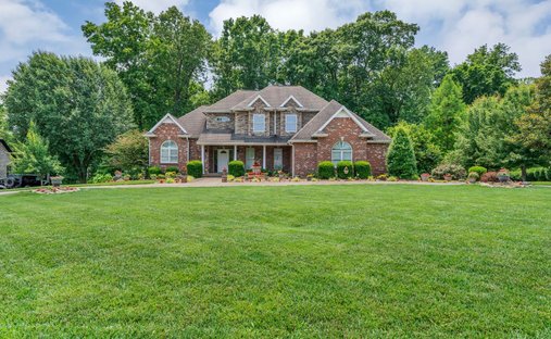 House in Greenbrier, Tennessee, United States 1