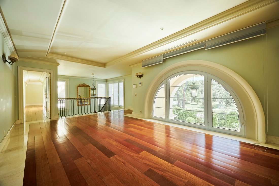 Villa in Pozuelo de Alarcon, Comunidad de Madrid, Spain 4 - 16795876