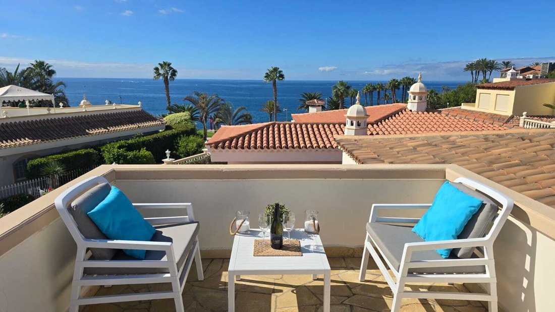 Villa in Costa Adeje, Adeje, Canary Islands 1 - 16796012