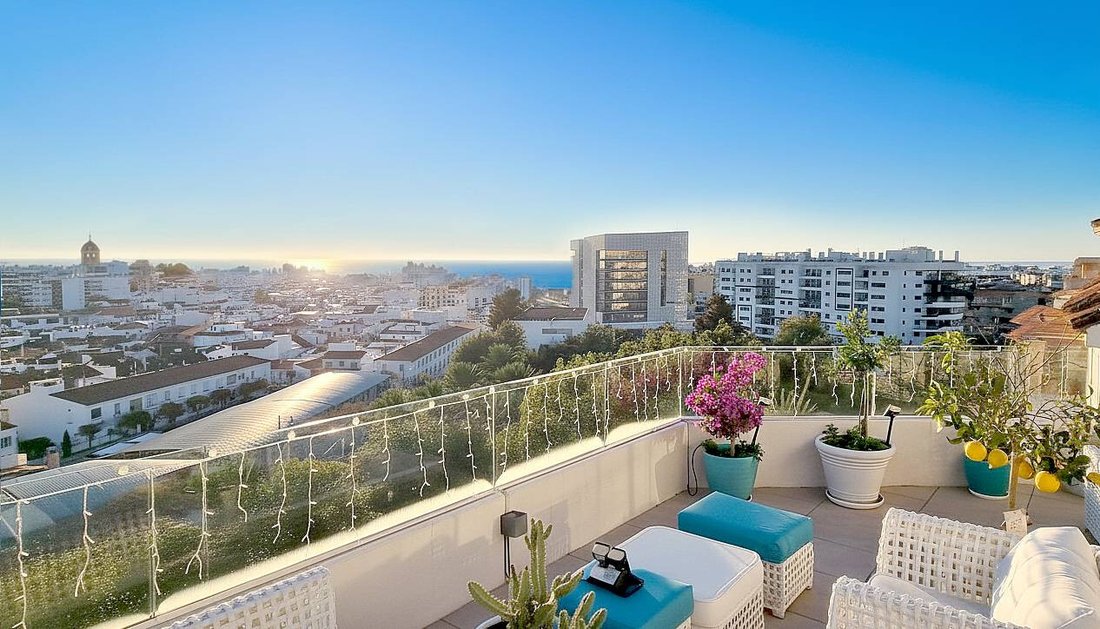 Apartment in Estepona, Andalusia, Spain 2 - 16795860
