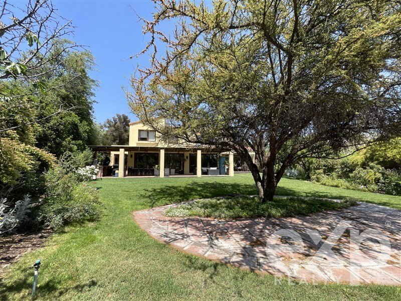 House in Chicureo, Santiago Metropolitan Region, Chile 3 - 16796257