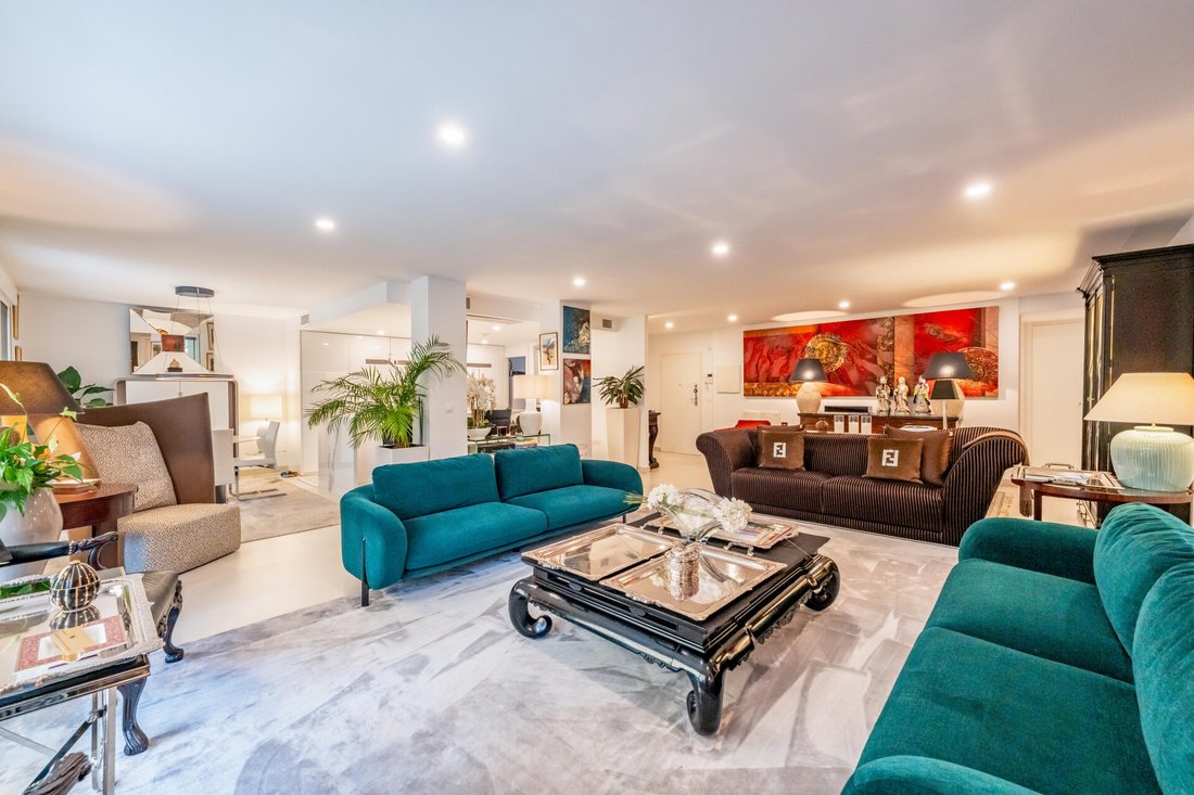 Apartment in Sotogrande, San Roque, Andalusia 2 - 16705299