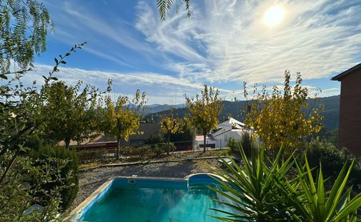 Villa in Corbera de Llobregat, Catalonia, Spain 1