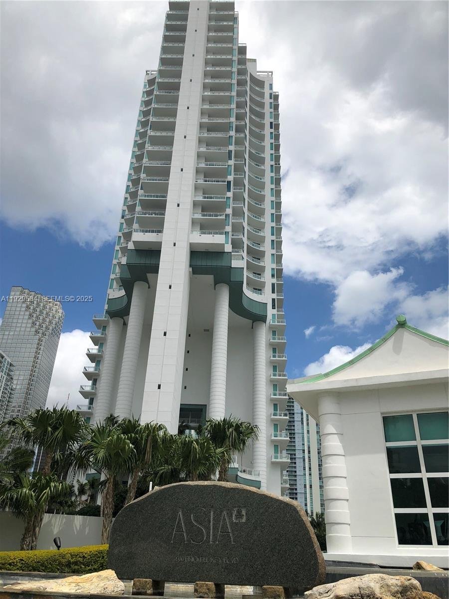Condo in Miami, Florida, United States 4 - 16796293