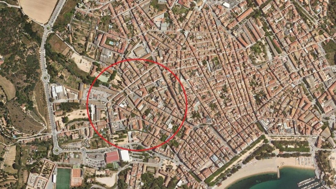 Sant Feliu de Guixols, Catalonia, Spain 1 - 15101417