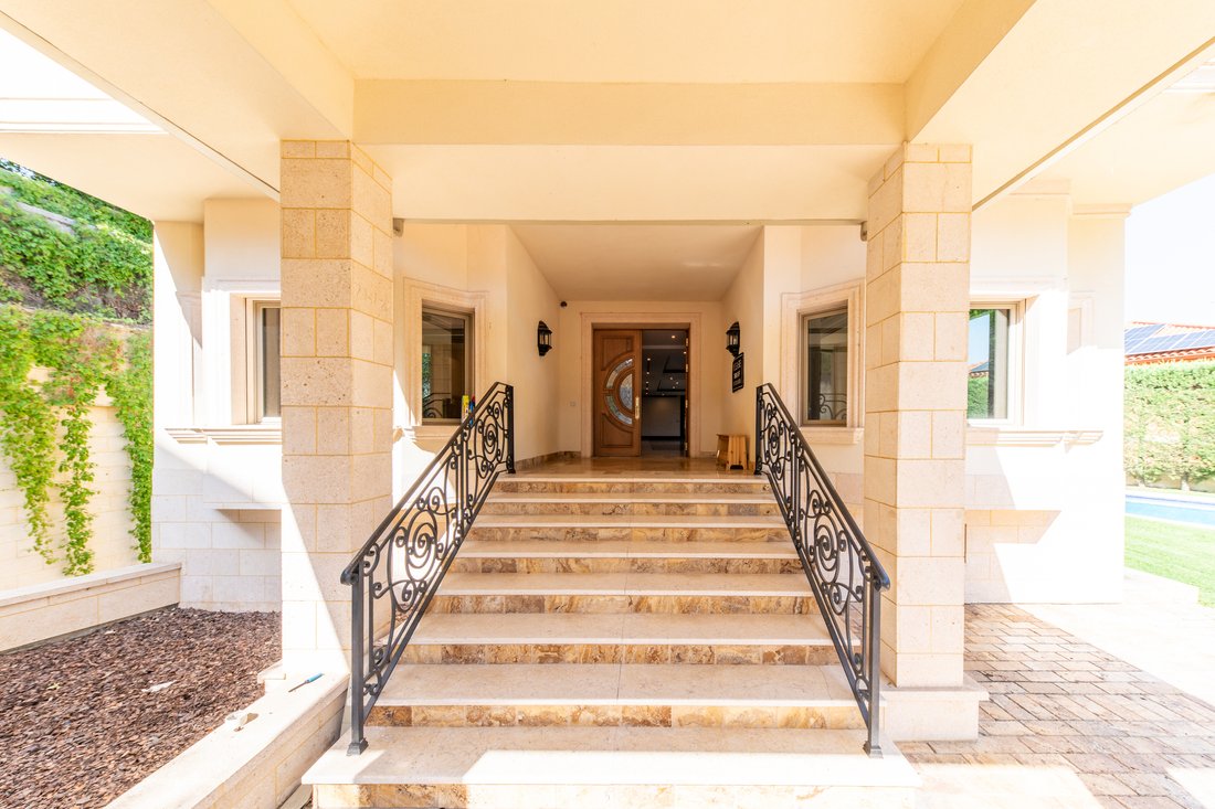 Villa in Moncloa-Aravaca, Madrid, Spain 1 - 16796992