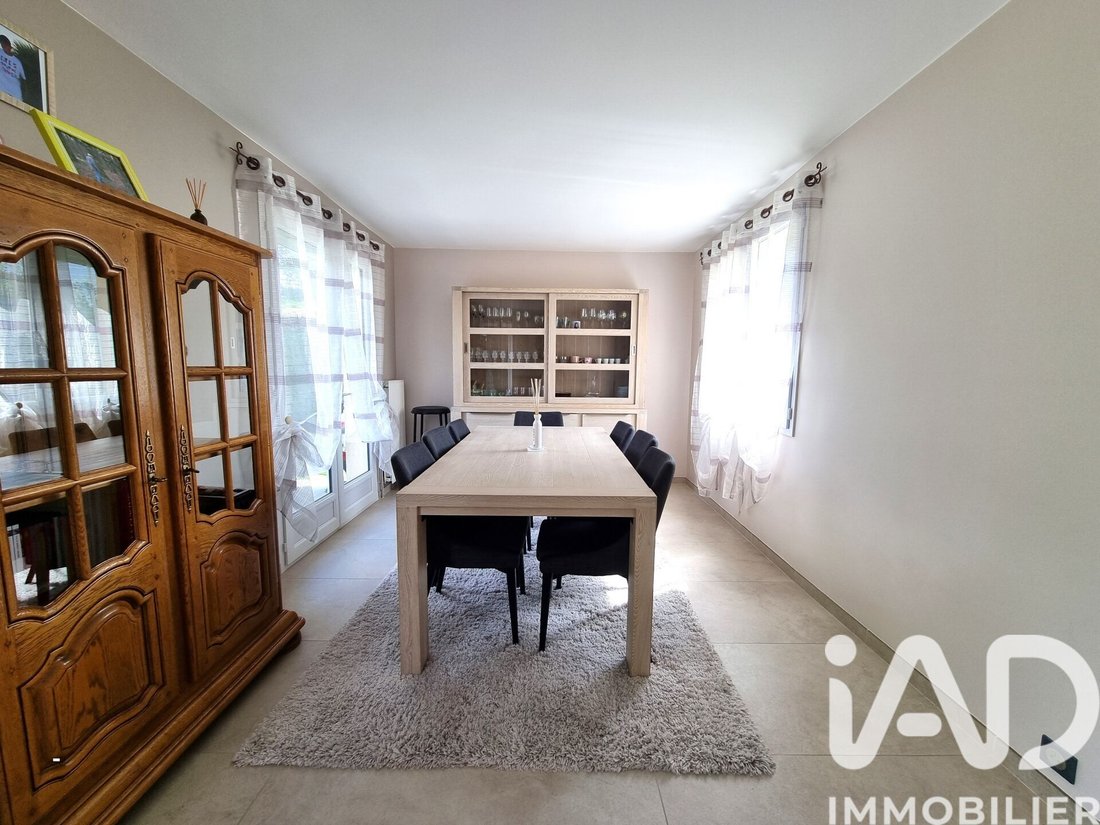 House in La Doutre, Ozoir-la-Ferriere, France 4 - 16798034
