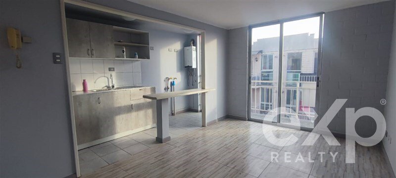 Apartment in La Cisterna, Santiago Metropolitan Region, Chile 1 - 16796845