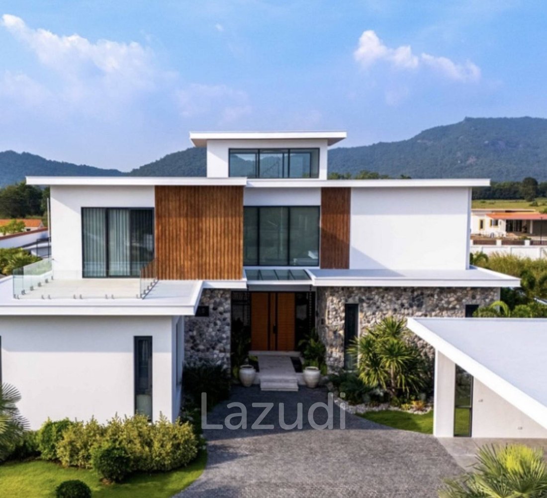 Villa in Hin Lek Fai, Prachuap Khiri Khan, Thailand 1 - 16796549