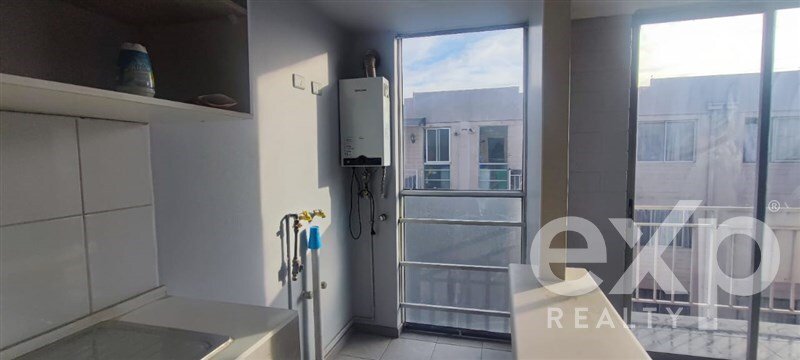 Apartment in La Cisterna, Santiago Metropolitan Region, Chile 5 - 16796845