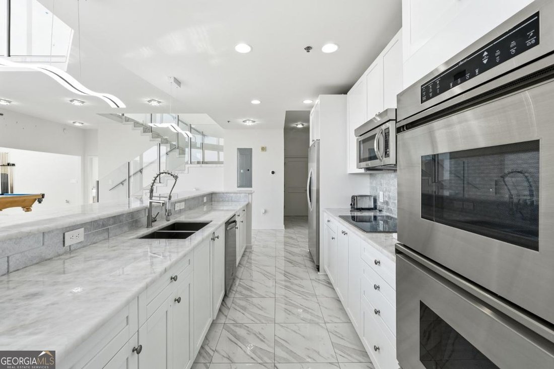 Condo in Atlanta, Georgia, United States 3 - 16796676