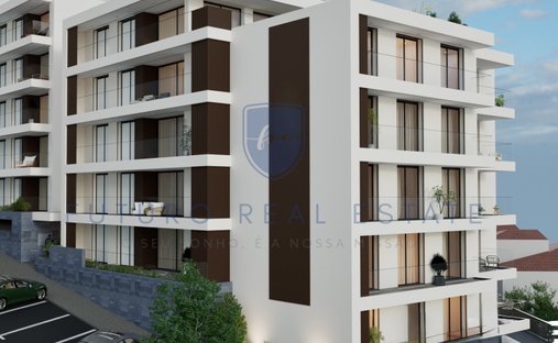 Apartment in Estreito de Camara de Lobos, Madeira, Portugal 1