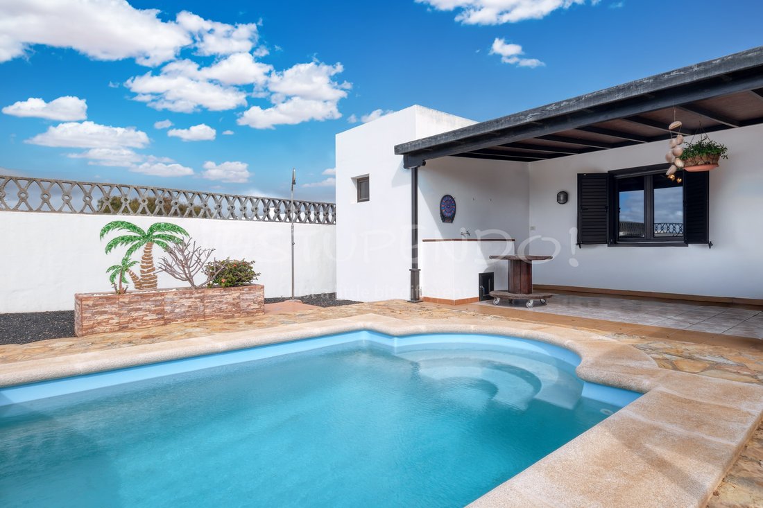 House in Tias, Canary Islands, Spain 4 - 16796958