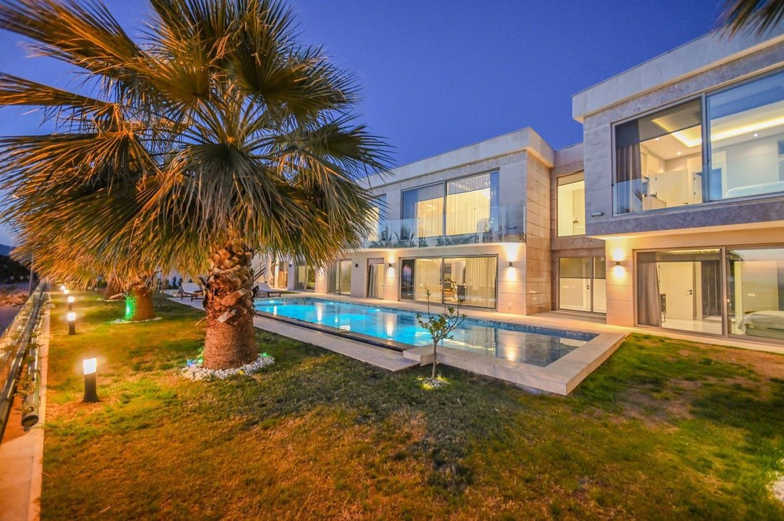 Villa in Turgutreis, Muğla, Turkey 5 - 16797629