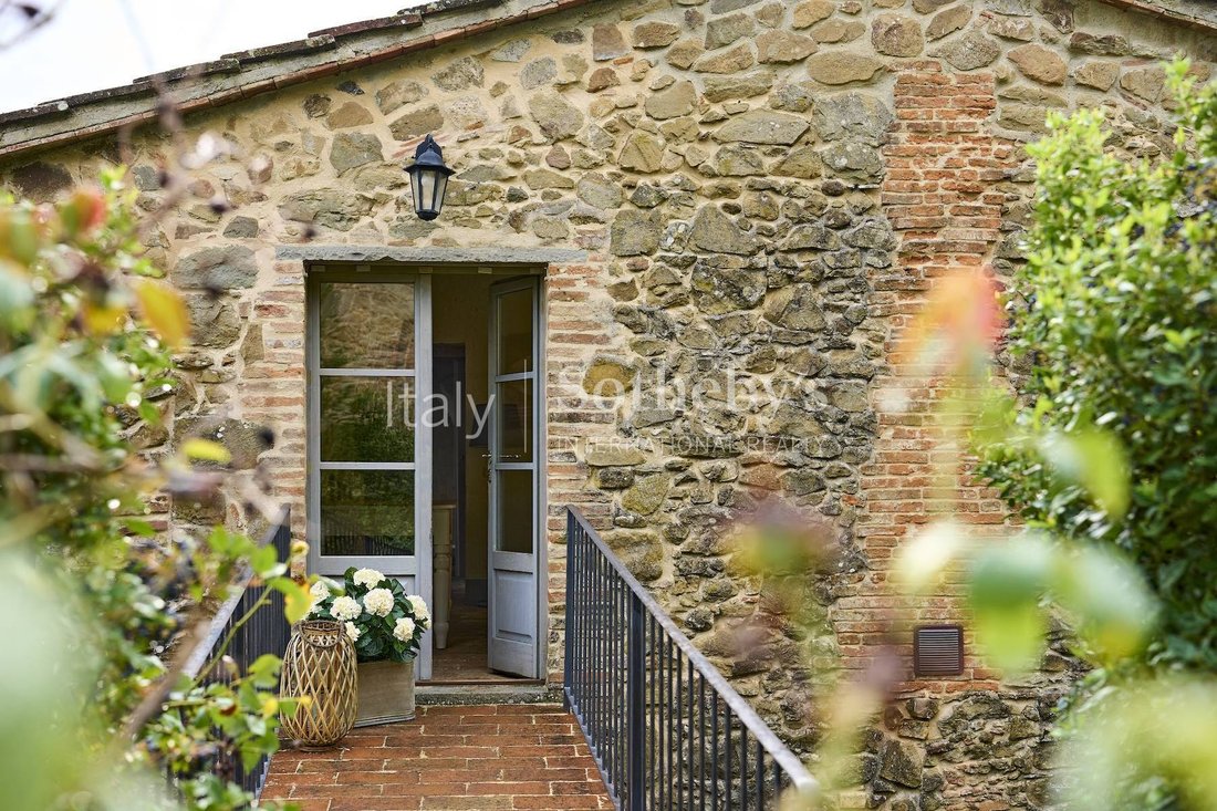 House in Marliana, Tuscany, Italy 4 - 16797637