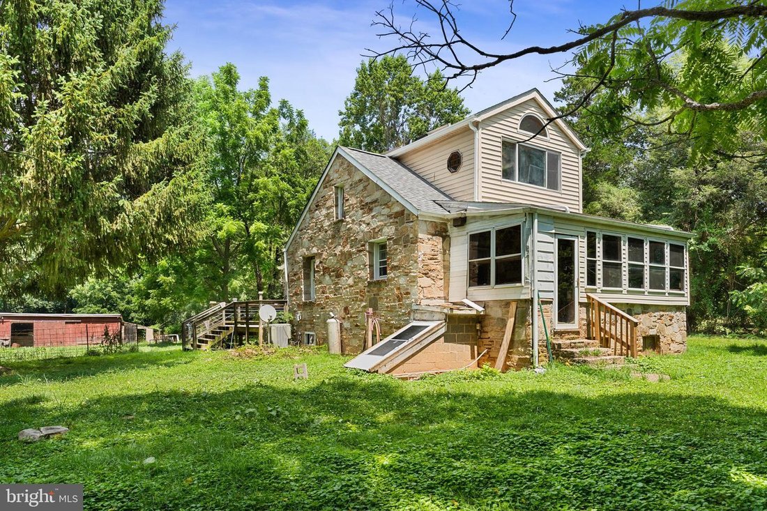 House in Randallstown, Maryland, United States 4 - 15894878