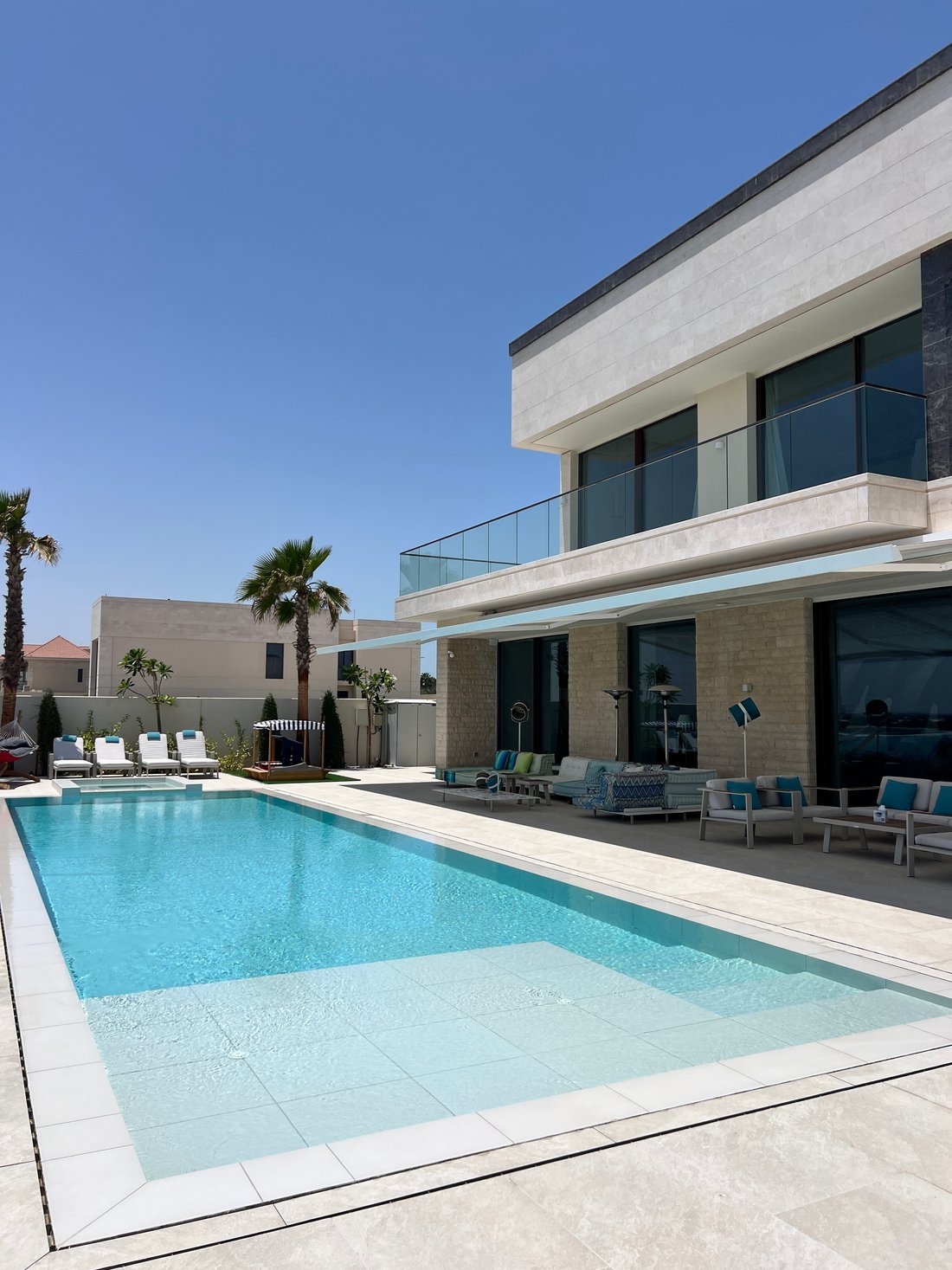 Villa in Saadiyat Island / Jazeerat Al Saadiyat, Abu Dhabi Emirate, United Arab Emirates 1 - 16797848