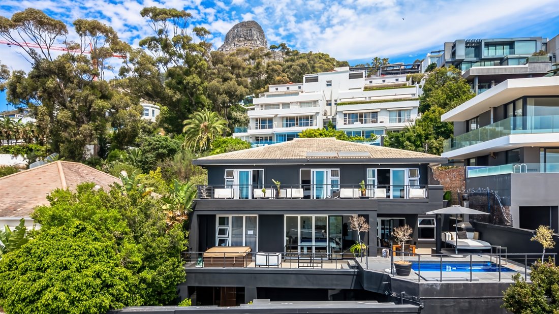 House in Bantry Bay, Cape Town, South Africa 1 - 16806269