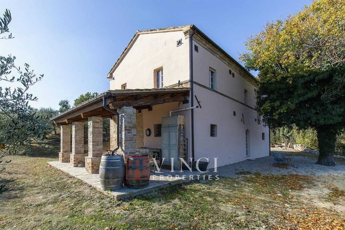 Country House in Cossignano, Marche, Italy 4 - 16799768