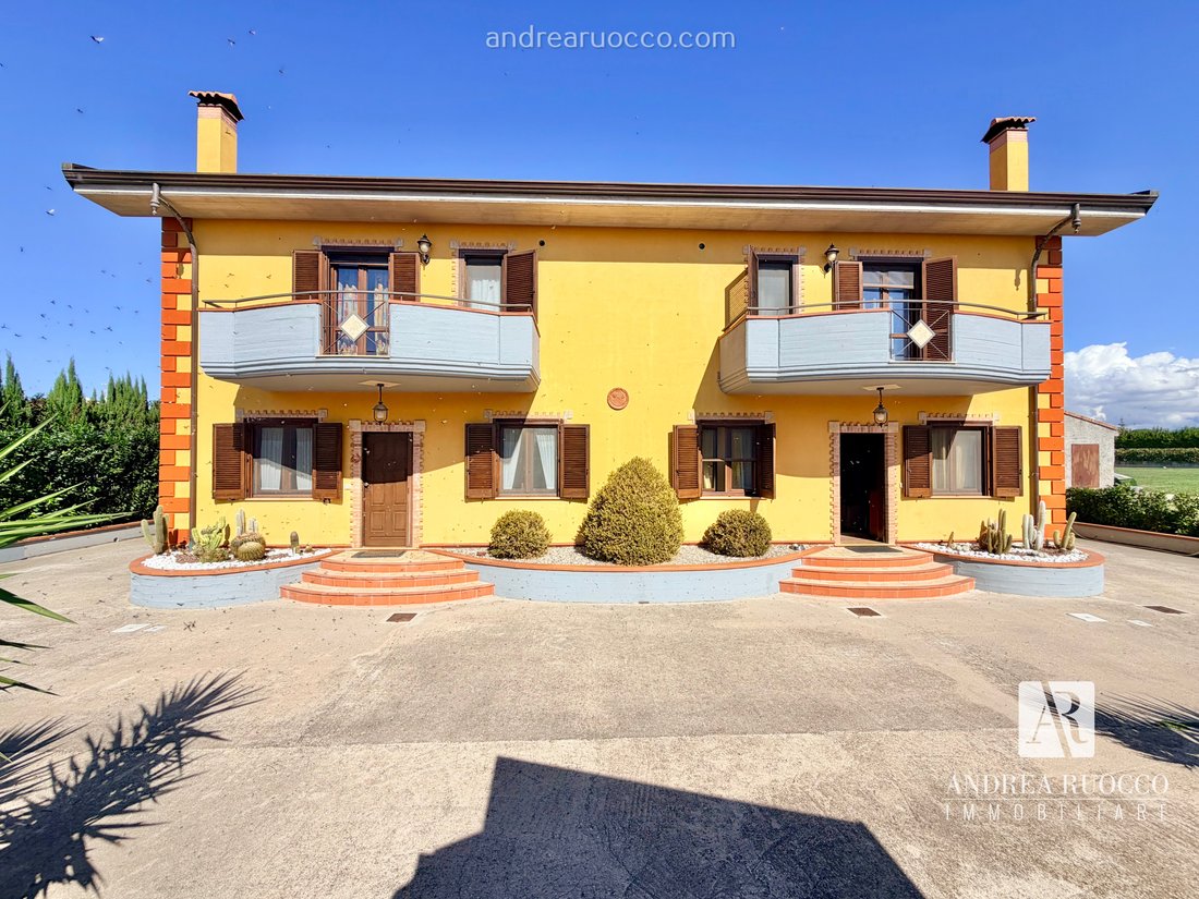 Villa in Paestum, Campania, Italy 1 - 16808495