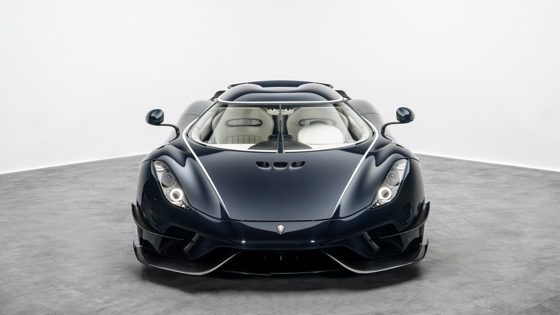 Roadster in Dubai, Dubai, United Arab Emirates 3 - 12494896