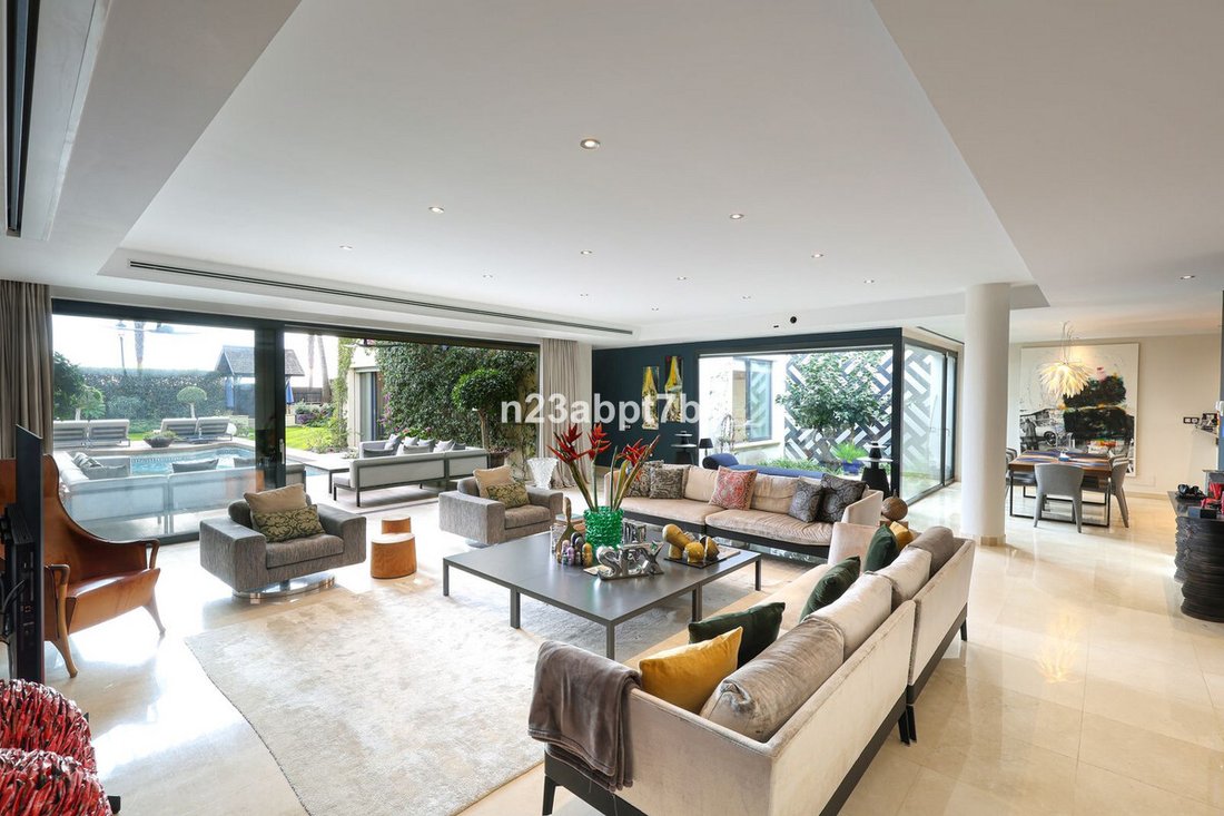 Villa in Nueva Andalucia, Marbella, Spain 3 - 16806072