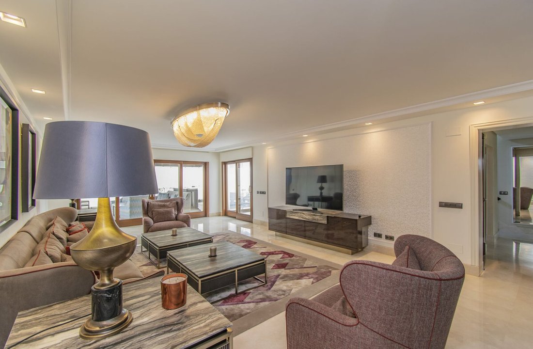 Penthouse in Estepona, Andalusia, Spain 3 - 16805748