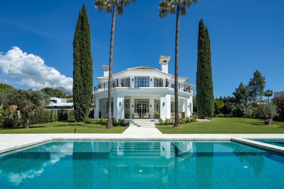 Villa in Nueva Andalucia, Marbella, Spain 1 - 16806001