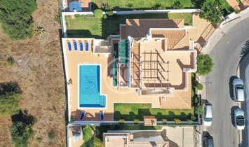House in Olhos de Agua, Algarve, Portugal 1