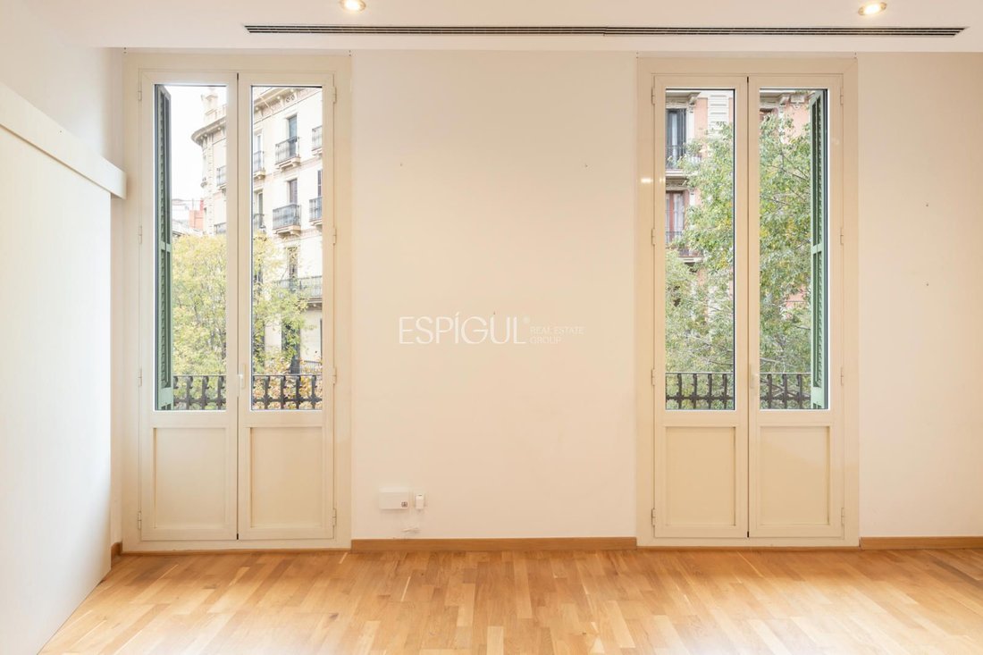 Apartment in Eixample, Barcelona, Spain 4 - 16798245