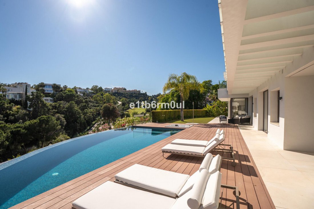Villa in Nueva Andalucia, Marbella, Spain 3 - 16805294