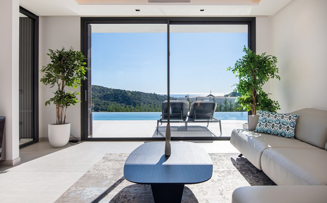 Villa in Benahavis, Andalusia, Spain 3 - 16805289