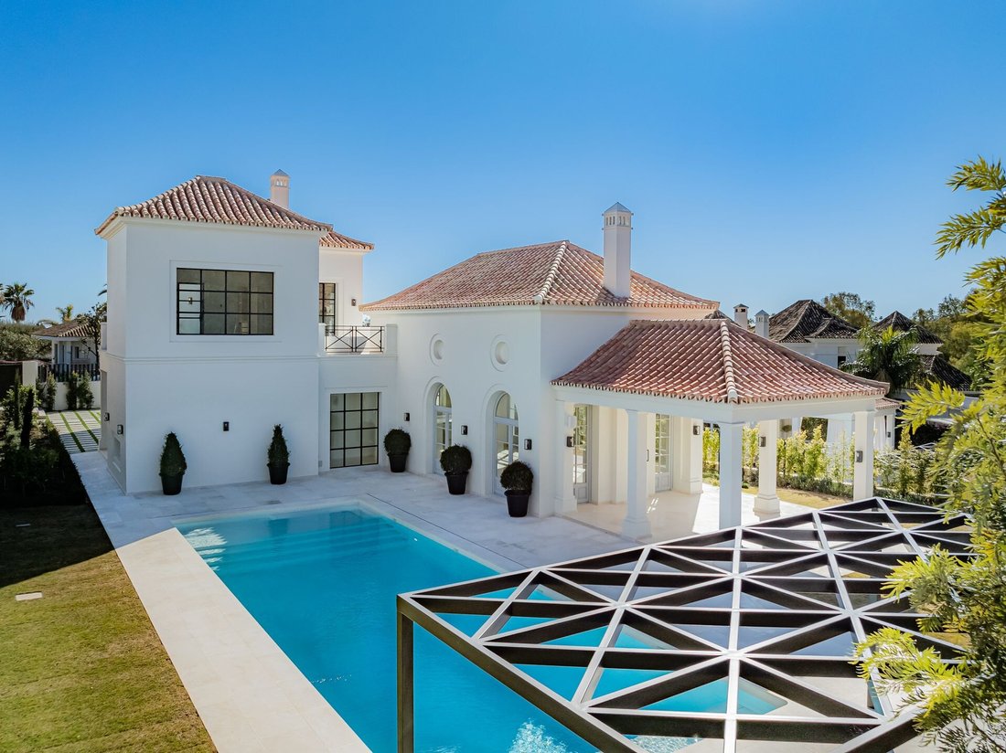 Villa in Nueva Andalucia, Marbella, Spain 1 - 16805231